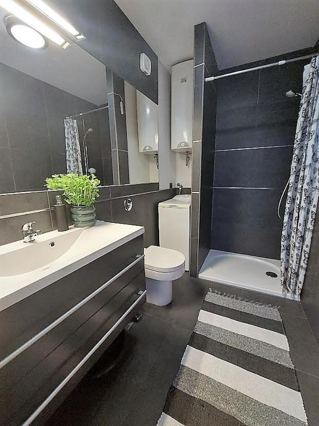 Urban Nest, Sunny Apartment 4 Stars רייקה מראה חיצוני תמונה